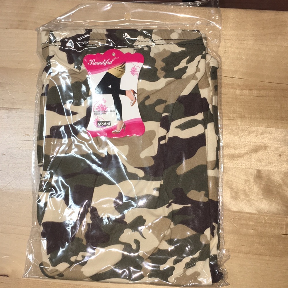Ladies multicolored leggings